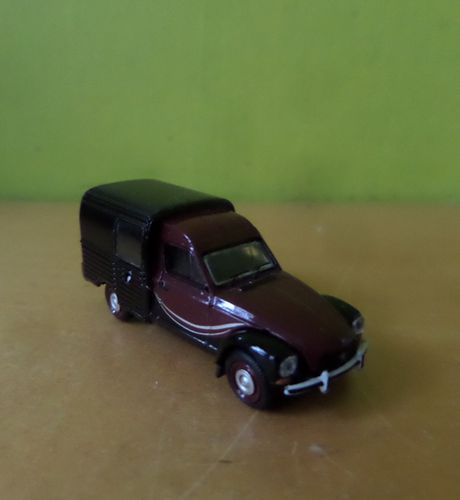 Brekina H0 14292 Citroen Acadiane "Charlston"
