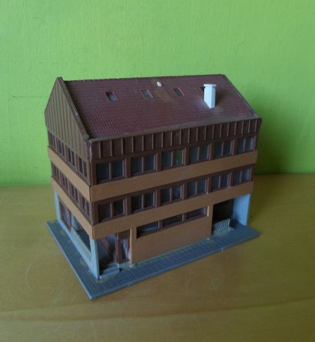Kibri N Modern Stads kantoor
