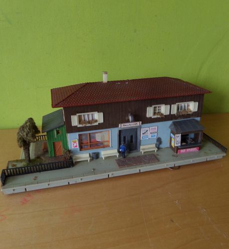 Faller H0 Station  Neukirch