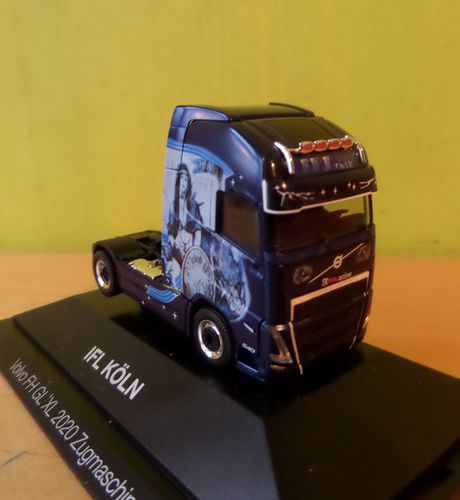 Herpa H0 111119 Volvo FH GL 20 Nightfighter"