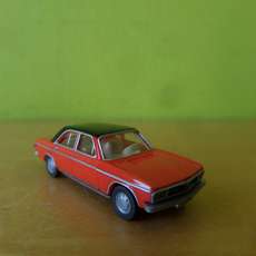 Wiking H0 12049 Audi 100