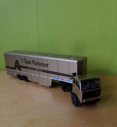 Brekina H0 85680 Volvo F89  Race truck 'Warsteiner"