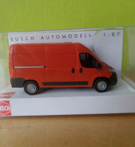 Busch H0 54601 Fiat Ducato rood