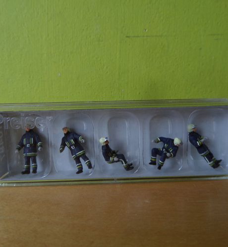 Preiser H0 10487 Brandweer mannen