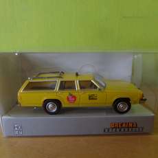 Brekina H0 19633 Ford LTD Taxi Big Apple