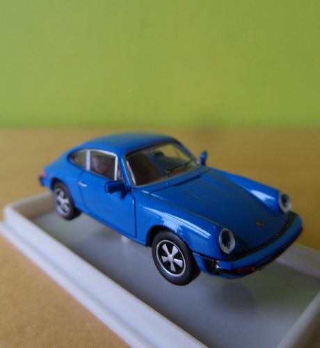 Brekina H0 16315 Porsche 911 G blauw
