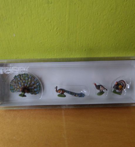 Preiser H0 10166 Kalkoenen en pauw