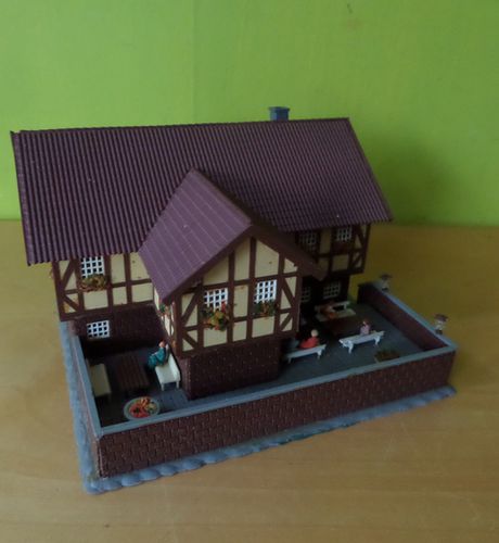 Vollmer H0 Vakwerk huis met terras