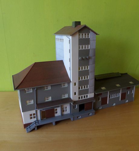 Kibri H0 Groot goederen opslag gebouw