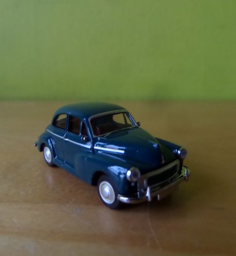 Brekina H0 15215 Morris Minor