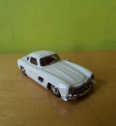 Herpa H0 421089  Mercedes 300 SL wit