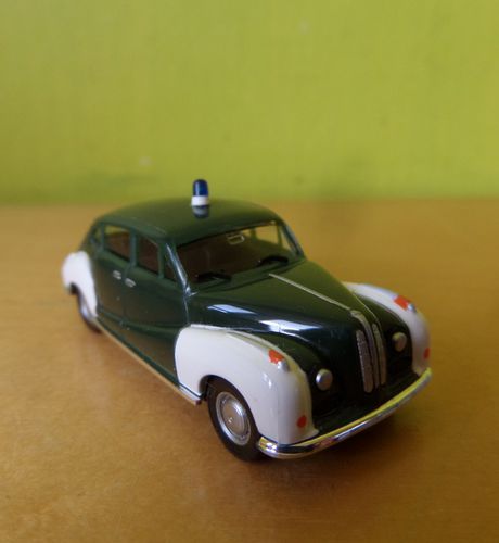 Herpa H0 43724 BMW  502 "polizei"