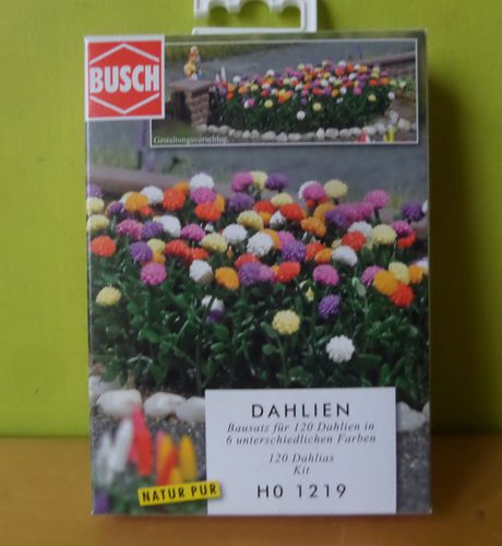 Busch H0 1219 Dahlia`s