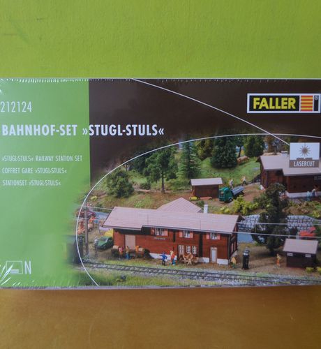 Faller N 212124 Station set Stugl -Stuls