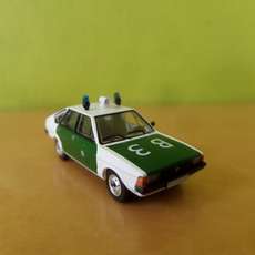 PCX H0 871257 VW Passat B 1 polizei