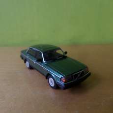Minichamps H0 870171400  Volvo 240 GL