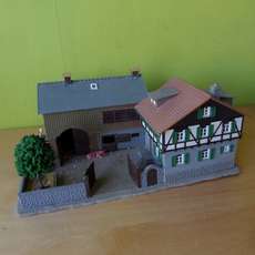 Pola H0 Boeren woning met schuur