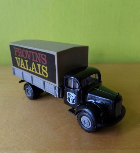 Brekina  H0 Mercedes L311 " Provins Valais"