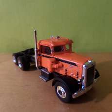 Brekina H0 85755 Peterbilt 281
