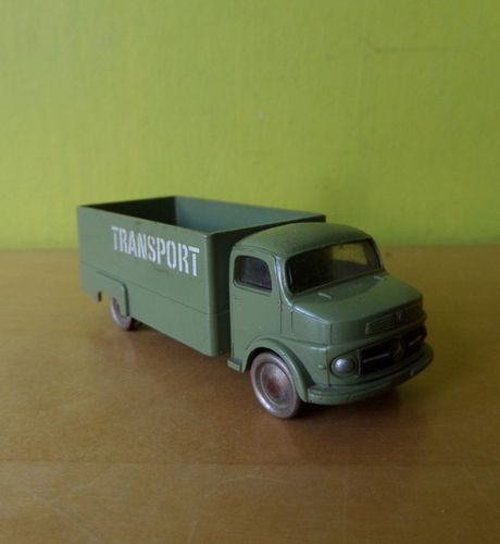 Lego H0 MB vrachtwagen"Transport"