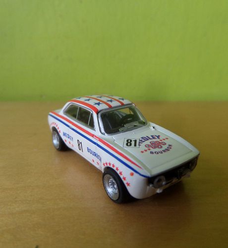 Brekina H0 29707 Alfa Romeo 1300 GTA "Medley Bourbon"