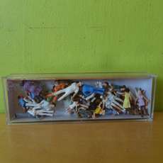 Preiser H0 14412 Mega set staande en lopende reizigers