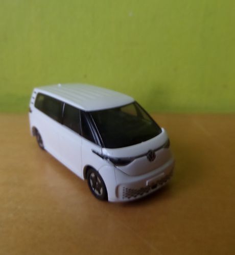 Rietze H0 11910 VW ID Buzz People  wit