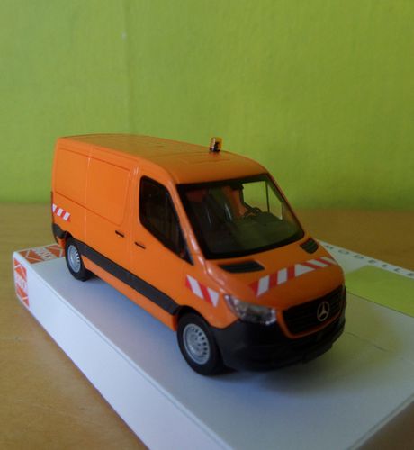 Busch H0 53407 MB Sprinter gemeente werken