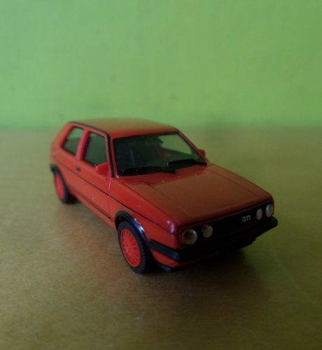 Herpa H0 420846 VW Golf 2 GTI rood