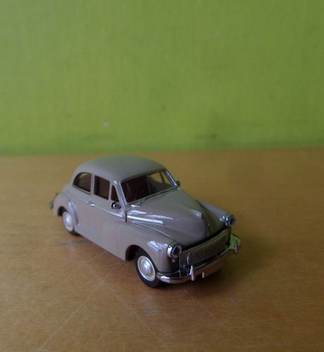 Brekina H0 15217 Morris Minor