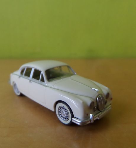 Wiking H0 81306 Jaguar MK 2