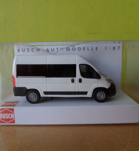 Busch H0 54650 Fiat Ducato bus