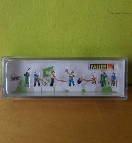 Faller N 155601 Bos arbeiders en jagers