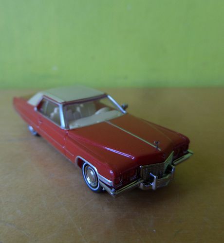 Brekina H0 18125 Cadillac Coupe deVille