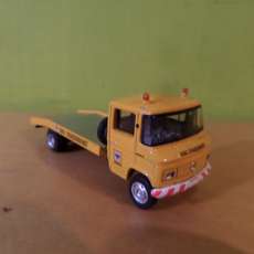 Brekina H0 36731 Mercedes L 608 sleepwagen ADAC