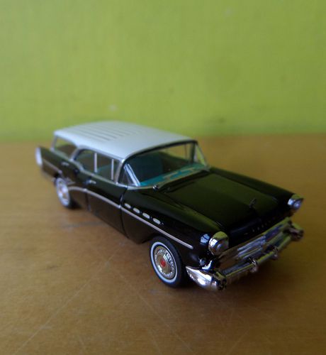 Brekina H0 18177 Buick Century Caballero