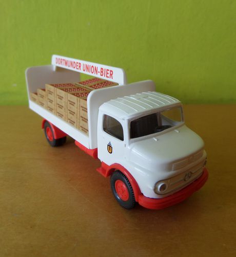 Wiking H0 84804 MB bierwagen "Dortmunder"