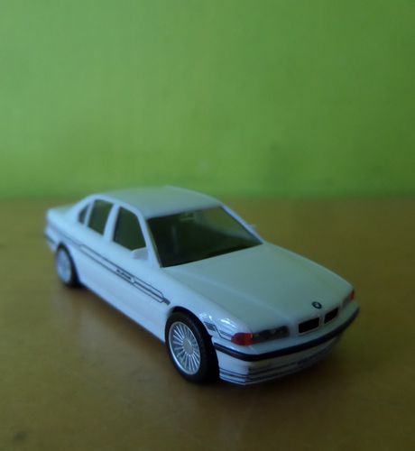 Herpa H0 421201 BMW Alpina B12