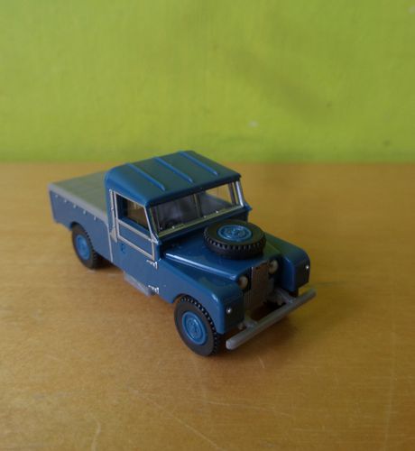 Wiking H0 10702 Landrover Pickup