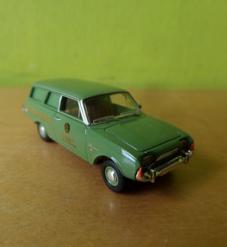 Brekina H0 19481 Ford Turnier P3 "Schenker "