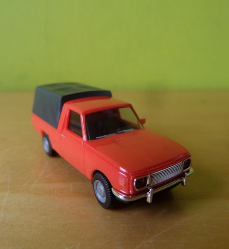 Herpa H0 420952 Wartburg 353 met zeil