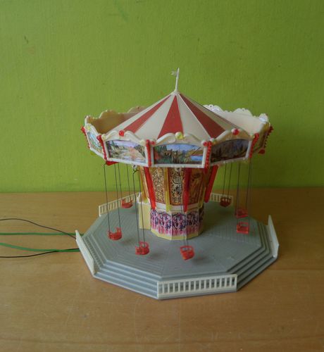 Faller H0 Kermis Draaimolen