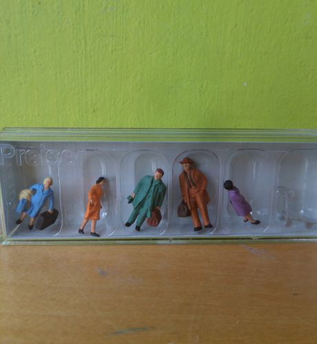 Preiser H0 14104 Reizigers