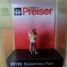 Preiser H0 28122 Kussend paar