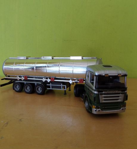 AWM H0 7663.51 Scania  Tankwagen Staalduinen
