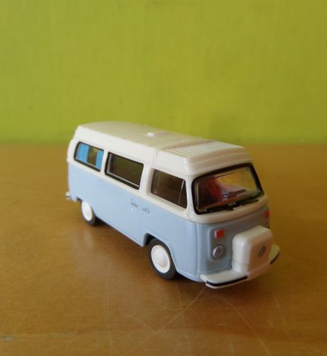 Wiking H0 31804 VW T2b Camping bus