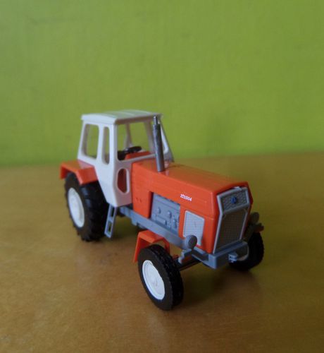 Busch H0 42854 Tractor Fortschritt ZT 304