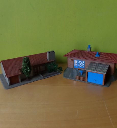 Faller  / pola H0 2 bungalows
