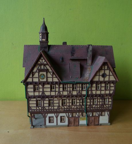 Kibri H0 Vakwerkhuis met toren