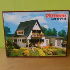 Vollmer H0 3718 Woonhuis met garage